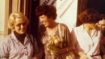 Feliza Bursztyn, la artista colombiana 'que murió de tristeza' mientras cenaba con su marido y García Márquez en París