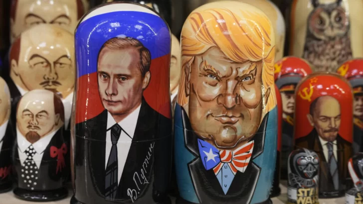 Trump dice que habló con Putin, el Kremlin no puede confirmar o negar