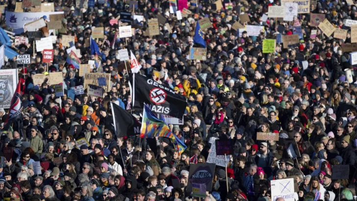 Masiva manifestación contra la extrema derecha en la ciudad alemana de Múnich