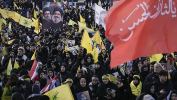 Funeral multitudinario en Beirut: miles rinden homenaje a Hassan Nasrallah, asesinado hace cinco meses