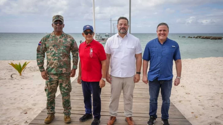 Apordom inaugura muelle turístico en Catuano, Isla Saona