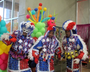 Carolina Mejía dedica Carnaval a Milagros Ortiz Bosch