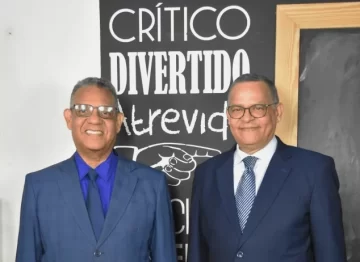 Acento recibe felicitaciones por cumplir 14 años de periodismo ético, democrático y transparente