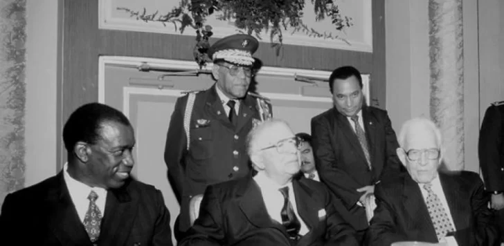 Dr.-Jose-Francisco-Pena-Gomez-el-presidente-Joaquin-Balaguer-y-el-profresor-Juan-Bosch.-728x356