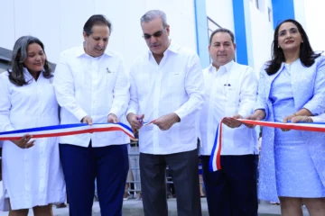 Abinader inaugura el primer Hospital Traumatológico del Sur