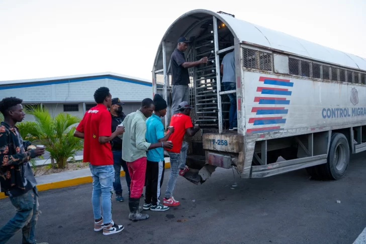 Dirección General de Migración informa que repatrió a 31,213 extranjeros de ocho nacionalidades