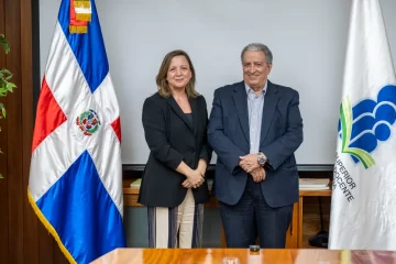 Isfodosu-juramenta-voluntarios-de-la-sociedad-civil-3-728x485