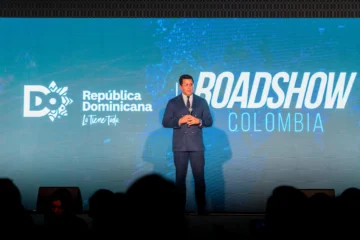 Ministerio Turismo realiza Roadshow en Colombia ante más de 400 turoperadores