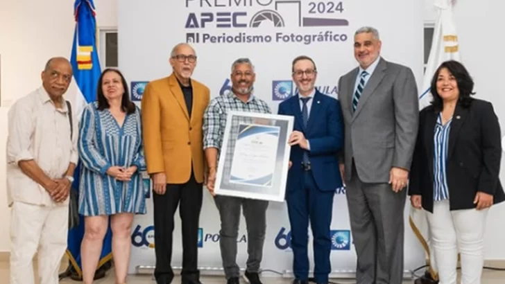 Realizan entrega de la VIII edición del Premio APEC al Periodismo Fotográfico