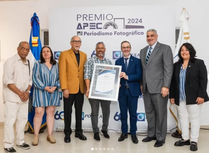 Realizan entrega de la VIII edición del Premio APEC al Periodismo Fotográfico