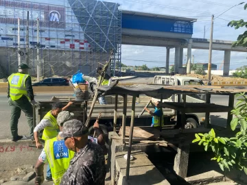 Alcaldía del DN recupera espacios públicos en el kilómetro 9 de la autopista Duarte