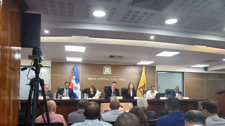 JCE y organizaciones políticas inician las discusiones sobre las candidaturas independientes