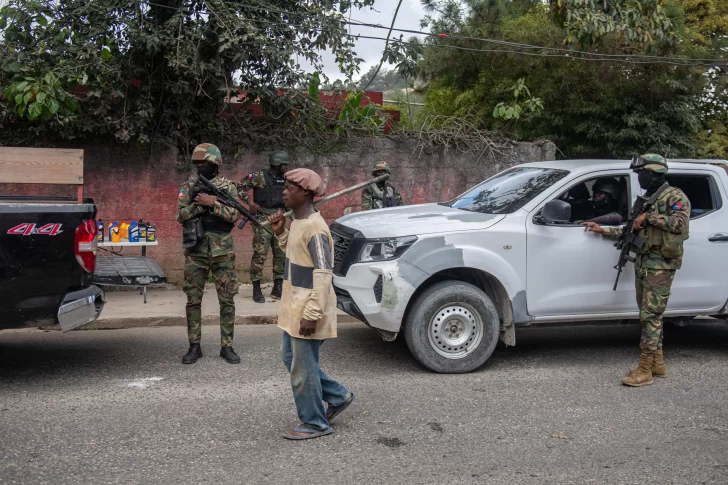 Varios miembros de bandas armadas abatidos por la Policía en Haití