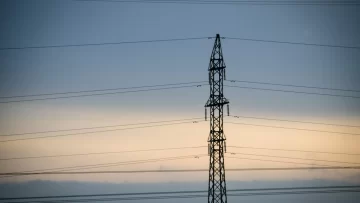 Países bálticos cortan sus lazos con la red eléctrica rusa en un alejamiento sin precedentes de Moscú