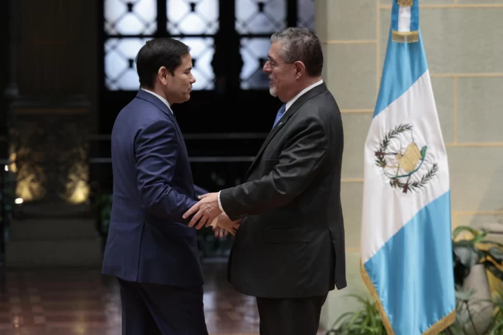 Rubio finaliza visita en Guatemala y sale para República Dominicana