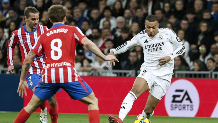 Unos 2 mil efectivos cuidan hoy el derbi Real Madrid-Atlético de Madrid Unos 2 mil efectivos cuidan hoy el derbi Real Madrid-Atlético de Madrid