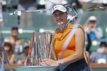 Andreeva gana a la N.1 y con 17 años hace historia en Indian Wells