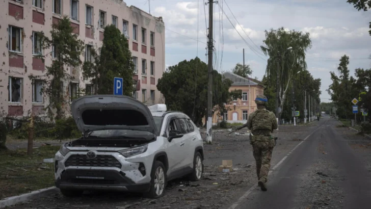 Moscú dice que se ha apoderado de Soujda, se esperan negociadores estadounidenses en Rusia