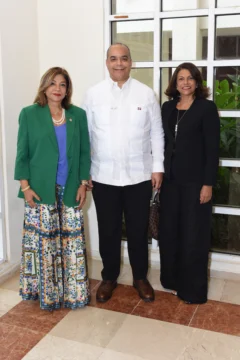 DSC6163-Kachy-Peralta-Opinio-Diaz-y-Ana-Melba-Rosario-485x728
