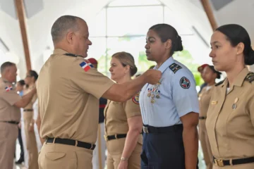 Reconocen liderazgo, esfuerzo y compromiso de mujeres del Ejército, Armada y Fuerza Aérea