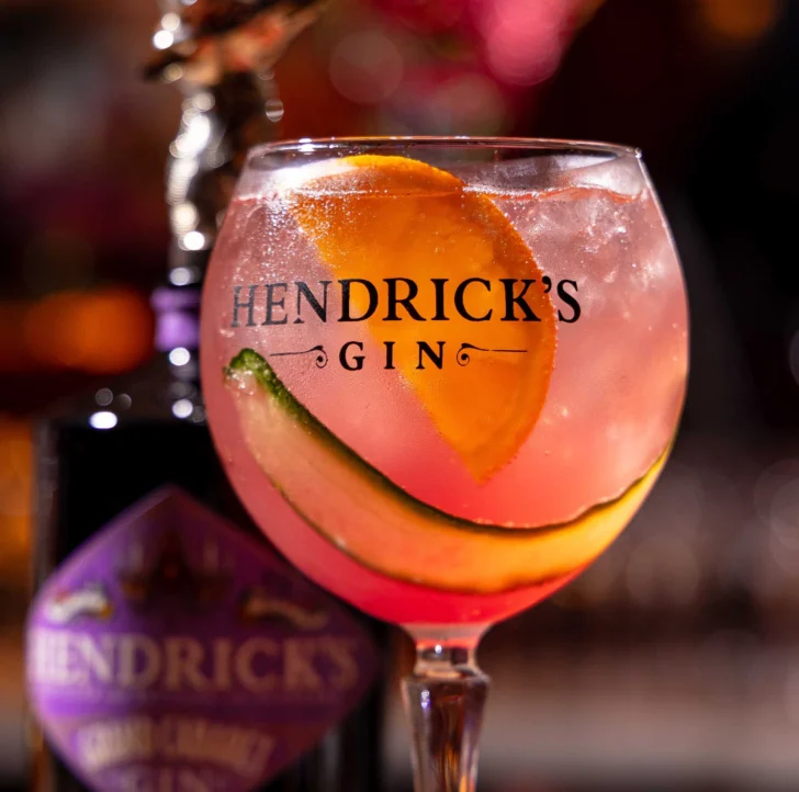 Bodega de Manuel González Cuesta lanza Hendrick’s Grand Cabaret