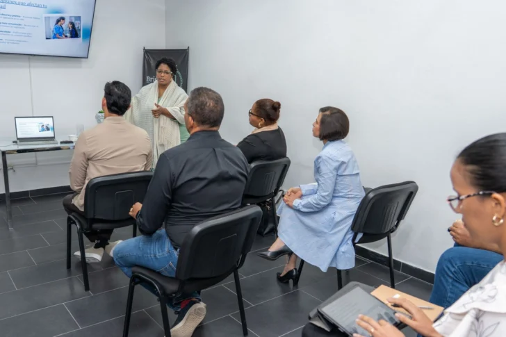 Médicos aprenden a fortalecer su marca en workshop con Bright Podium