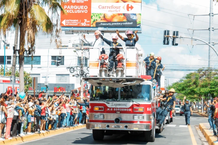 Cuerpo de Bomberos del DN convoca a su tradicional desfile de camiones