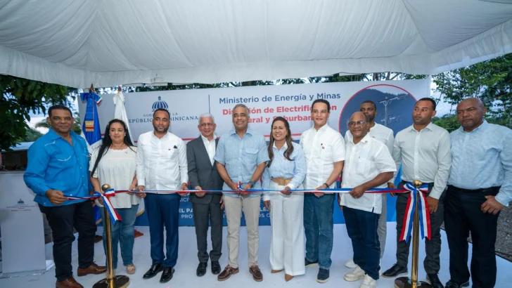 Energía y Minas inaugura dos proyectos de extensión y rehabilitación de redes en Sánchez Ramírez y Santiago Energía y Minas inaugura dos proyectos de extensión y rehabilitación de redes en Sánchez Ramírez y Santiago
