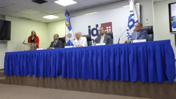 Indotel ofrece detalles sobre el foro Periodismo, Redes Sociales y Democracia