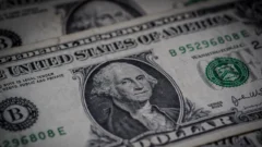 El dólar baja y se vende este miércoles a RD$ 63.48