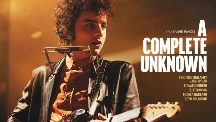 Un completo desconocido: biopic trivial sobre Bob Dylan