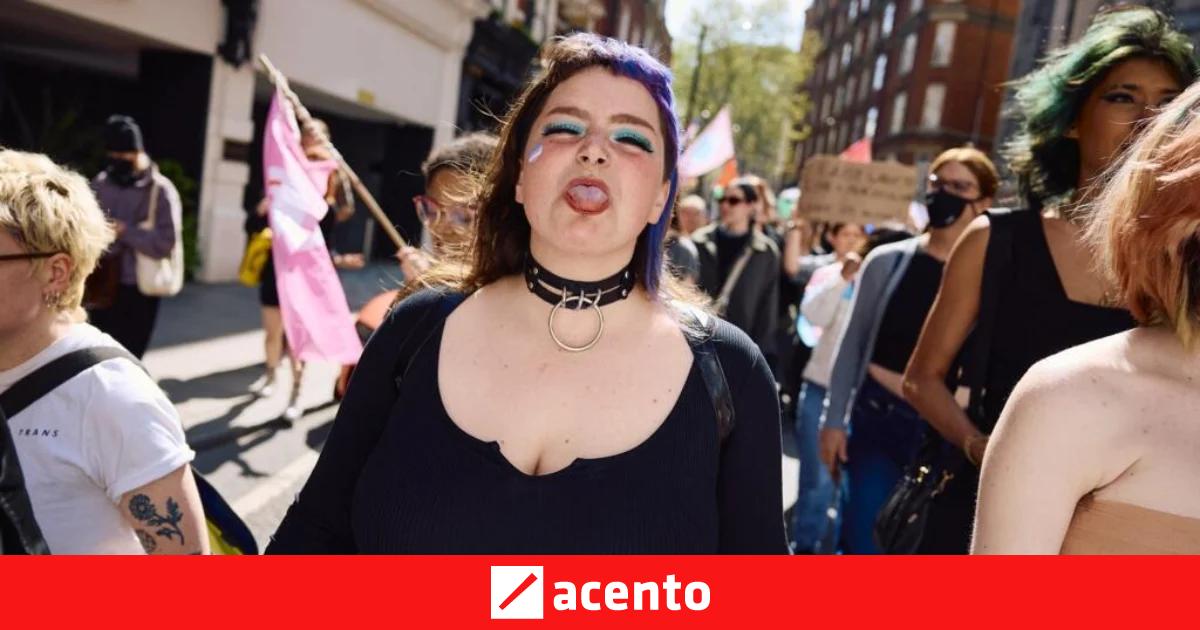 Partidarios de los derechos de las personas trans protestan en Londres ...