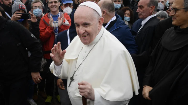 El testamento del papa: pidió ser enterrado en una tumba sencilla y con la inscripción de Franciscus