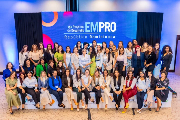 El 59.2 % de los emprendedores en el país son mujeres