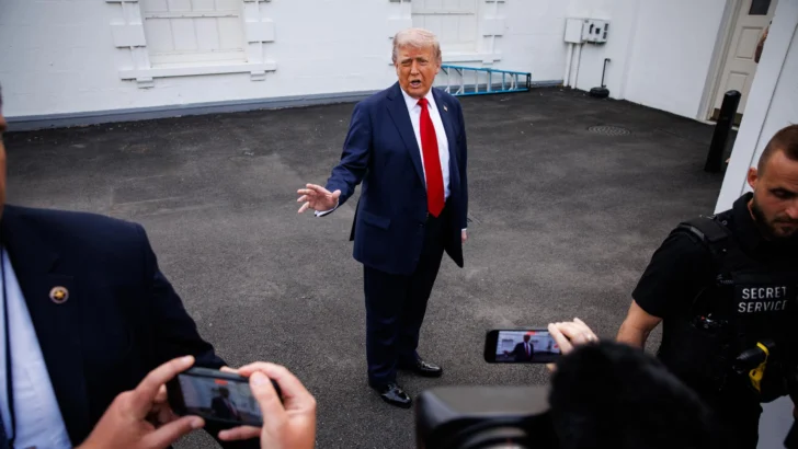Trump niega rotundamente la posibilidad de rebajar los aranceles para que China negocie