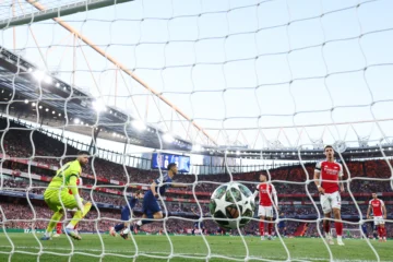 Franceses del PSG ganan al Arsenal del Reino Unido en la primera semifinal