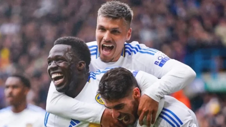 El Leeds del dominicano Junior Firpo regresa a la Premier dos años después