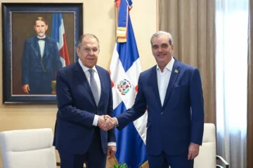 Abinader recibe al canciller ruso Serguéi Lavrov en el Palacio Nacional