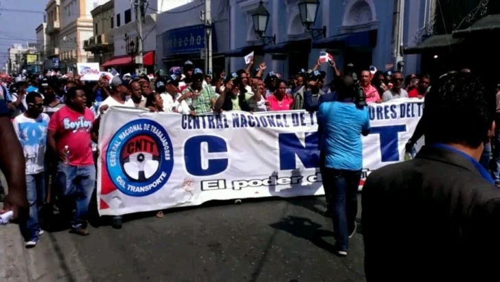 La izquierda llama a participar en la La izquierda llama a participar en la