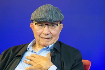 Plinio Matos Moquete sigue siendo el ídolo de su familia, dice Manuel Matos, su hermano y autor del libro 