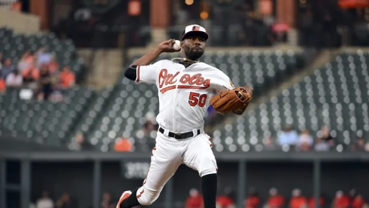 Los Toros adquieren al lanzador Miguel Castro en un cambio por Ángel Perdomo con el Licey Los Toros adquieren al lanzador Miguel Castro en un cambio por Ángel Perdomo con el Licey