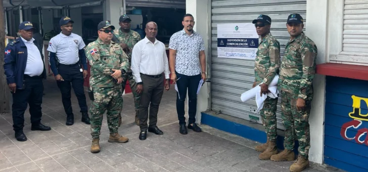Proconsumidor clausura negocios en Boca Chica