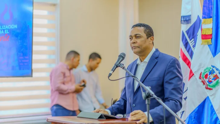 Victor D’Aza aboga por descentralización para mejorar servicios públicos y calidad de vida