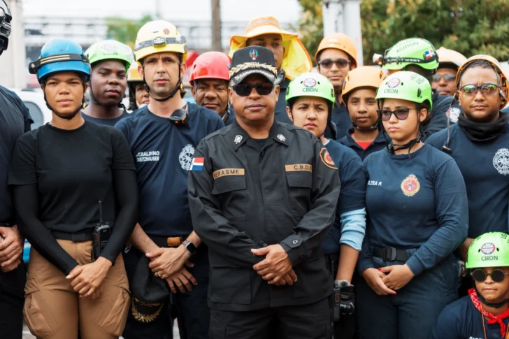 Bomberos del DN agradecen solidaridad de empresas en rescate
