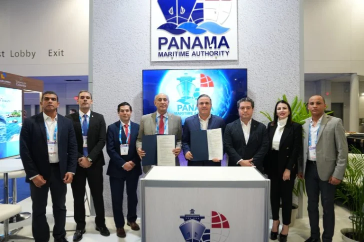 Autoridad Portuaria refuerza posicionamiento en el sector cruceros en Seatrade Cruise Global 2025