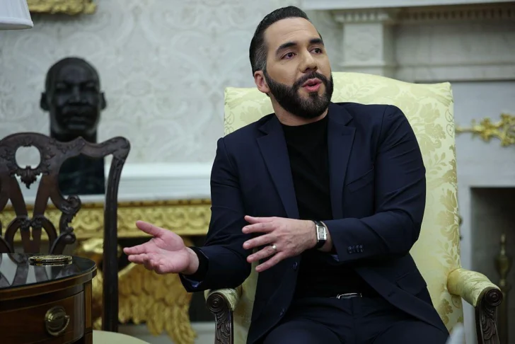 La oferta que hizo le hizo Nayib Bukele a Maduro de intercambiar venezolanos deportados a El Salvador por 'prisioneros políticos'