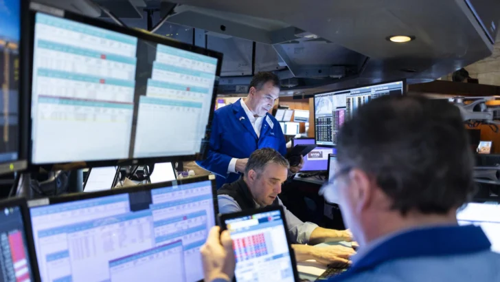 Wall Street cierra sin dirección clara Wall Street cierra sin dirección clara