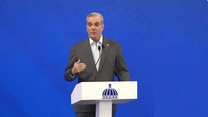 PLD y FP pueden ser de “mucha ayuda” contra la migración irregular, estima Abinader PLD y FP pueden ser de “mucha ayuda” contra la migración irregular, estima Abinader
