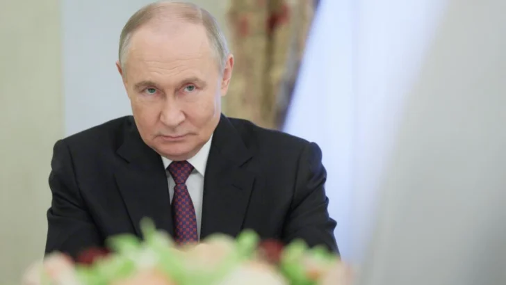 Entra en vigor la tregua de tres días declarada por Putin, pero rechazada por Ucrania