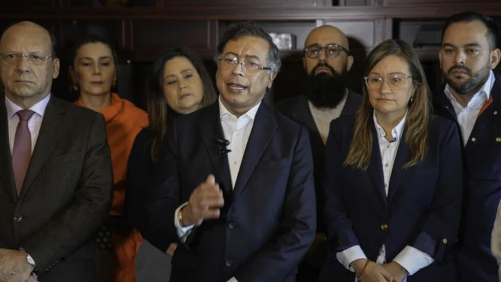 Gustavo Petro convoca movilizaciones tras el rechazo del Senado a su consulta popular
